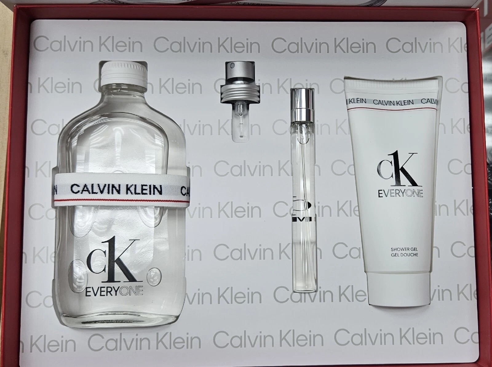 Kit Calvin Klein CK Everyone Unissex - EDT 200ml + Travel Spray